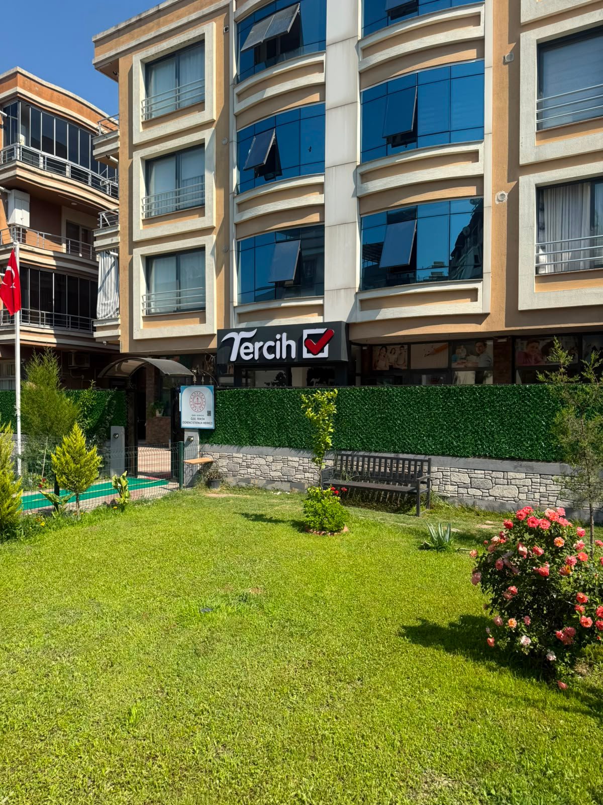Öğle Yemeği ve Kahvaltı